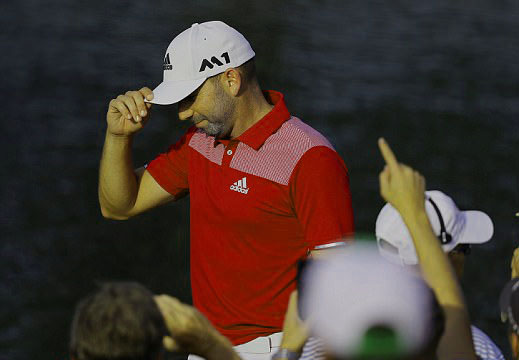 Sergio Hole-In-One and Shots of the Week