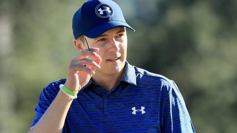 Open Championship: Spieth leads but Connelly in contention