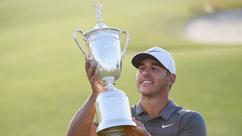 Brooks Koepka with Trophy